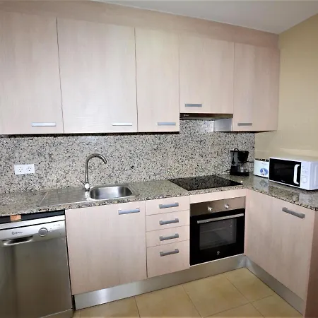 Apartment Service - Suissa 3 *