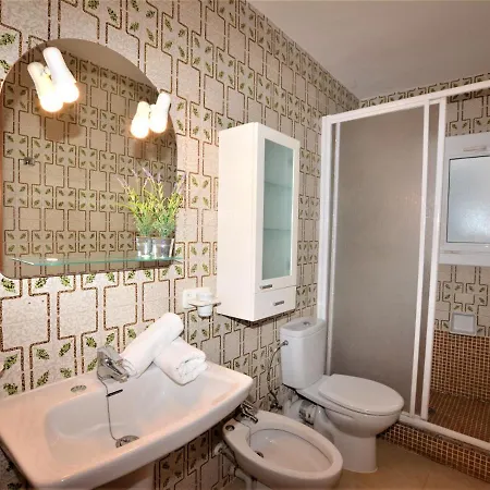Apartment Service - Suissa 3 *